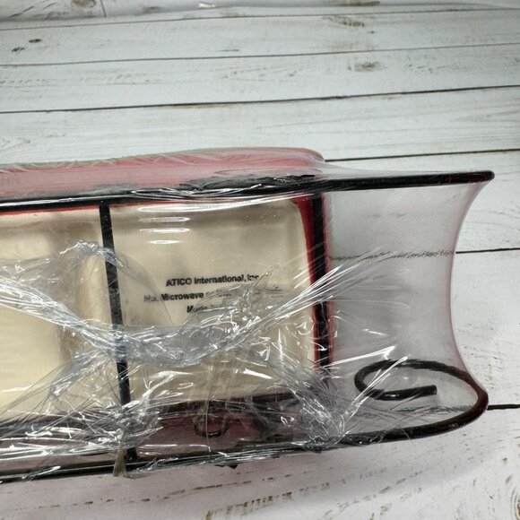 Santa & Snowman Salt & Pepper Shaker Set In Sleigh Christmas Decor NOS Sealed - Picture 7 of 10